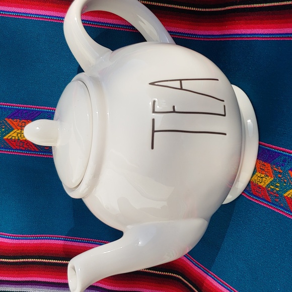 Rae Dunn Tea Ceramic Tea Pot Holds 6 Cups - Picture 15 of 16